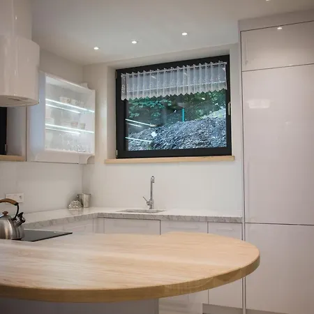 Chalet Luxury Oak *