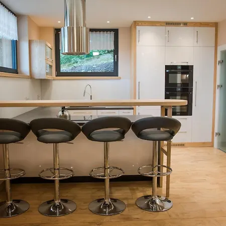 Luxury Oak